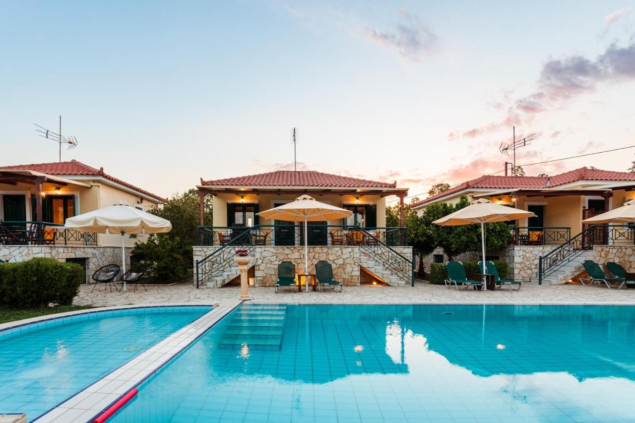 Dukes Poolside Houses Parálion Ástros Exteriér fotografie