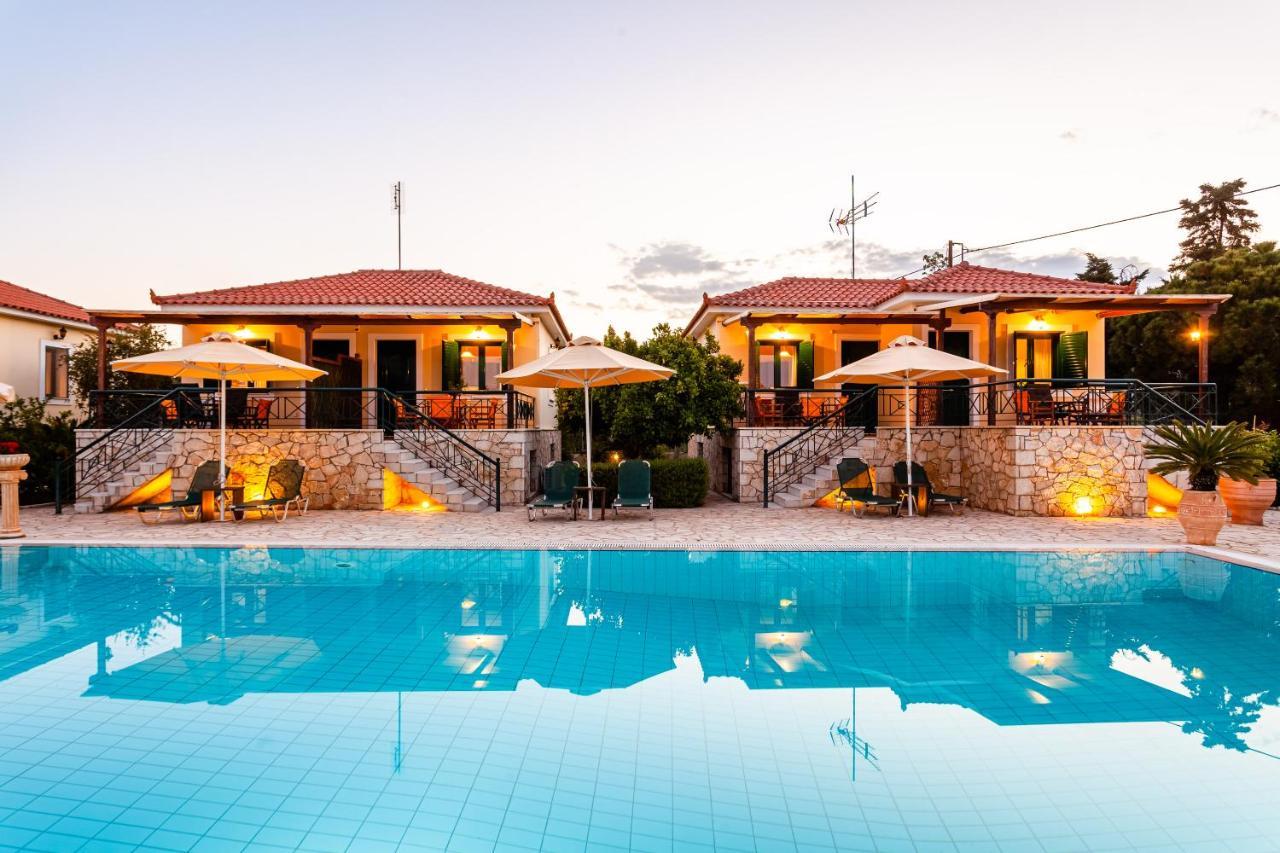 Dukes Poolside Houses Parálion Ástros Exteriér fotografie