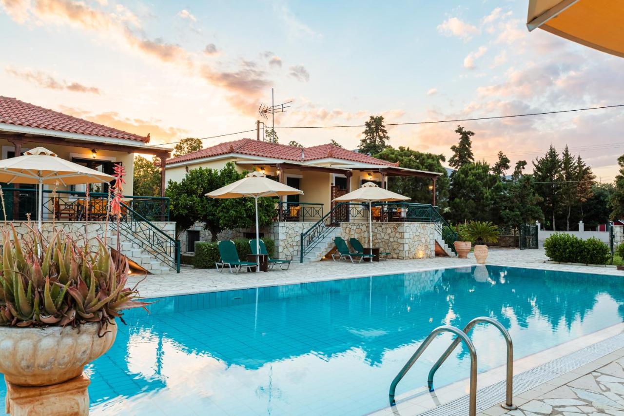 Dukes Poolside Houses Parálion Ástros Exteriér fotografie