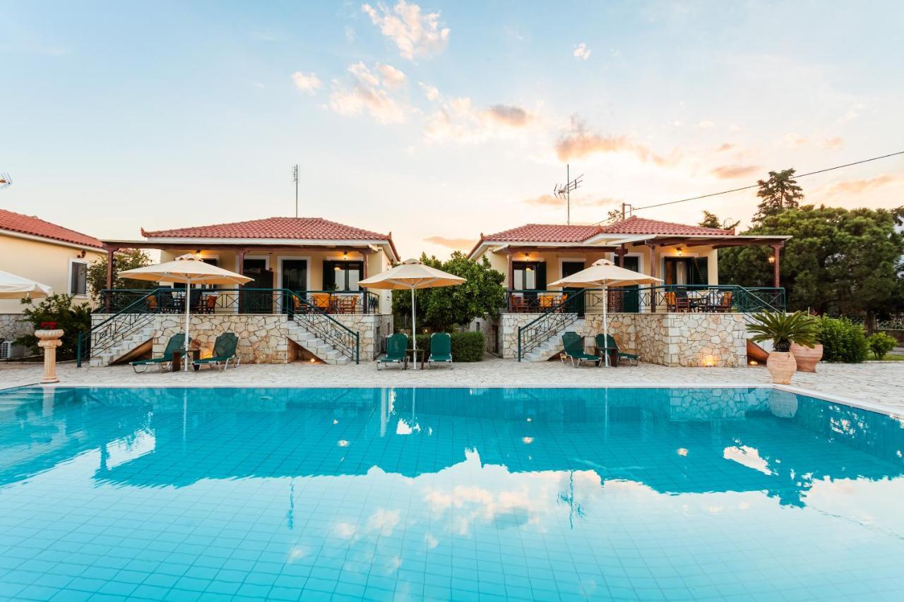 Dukes Poolside Houses Parálion Ástros Exteriér fotografie
